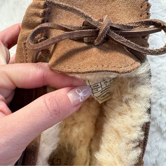 UGG Fur Moccasin Slippers 5 - Chestnut - Picture 2 of 7